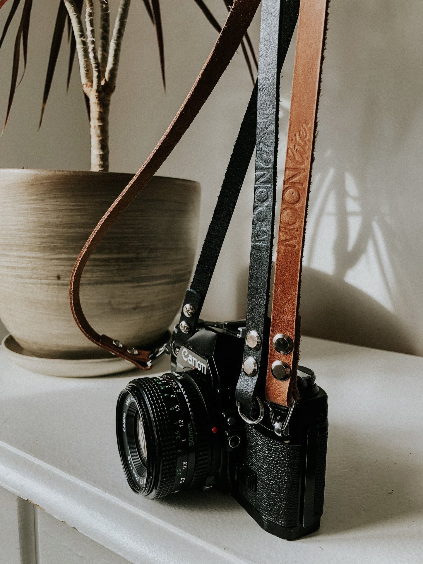 MOON Lite Everyday Adjustable For Mirorrless and Film Camera